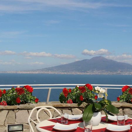 Villa Mirasorrento Esterno foto